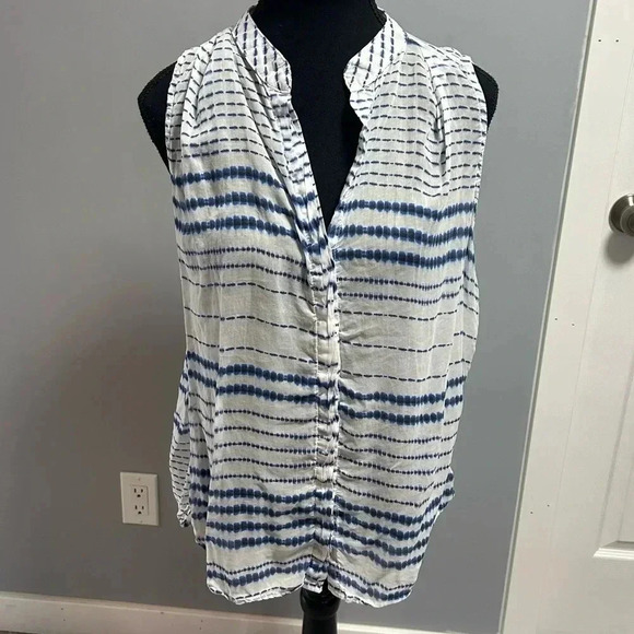 cloth & stone Tops - Cloth &  Stone Blouse